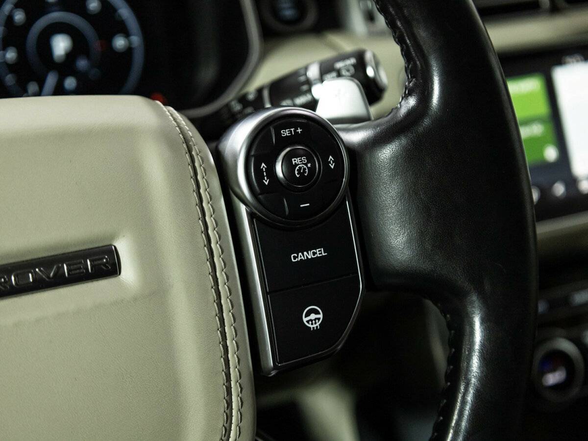 Купить Land Rover Range Rover с пробегом. Фото: #25
