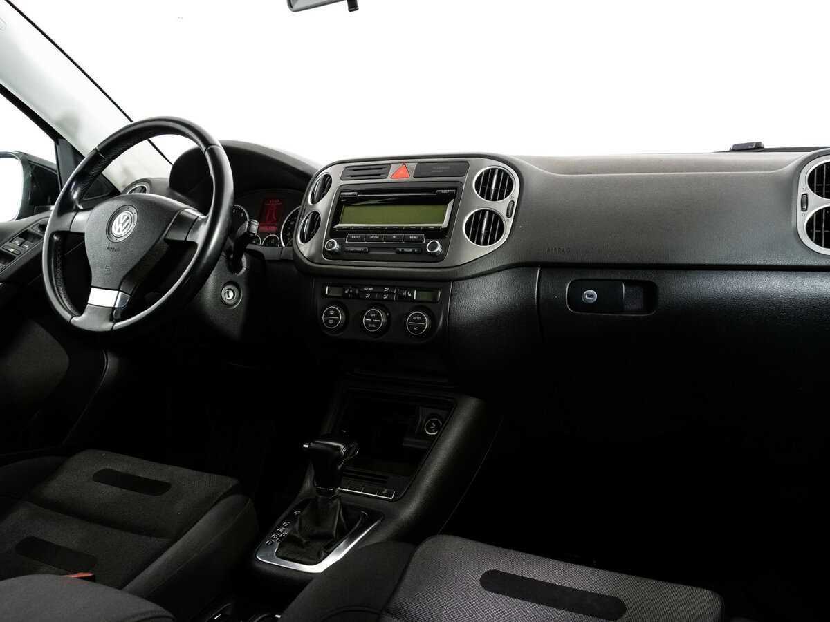 Купить Volkswagen Tiguan с пробегом. Фото: #6