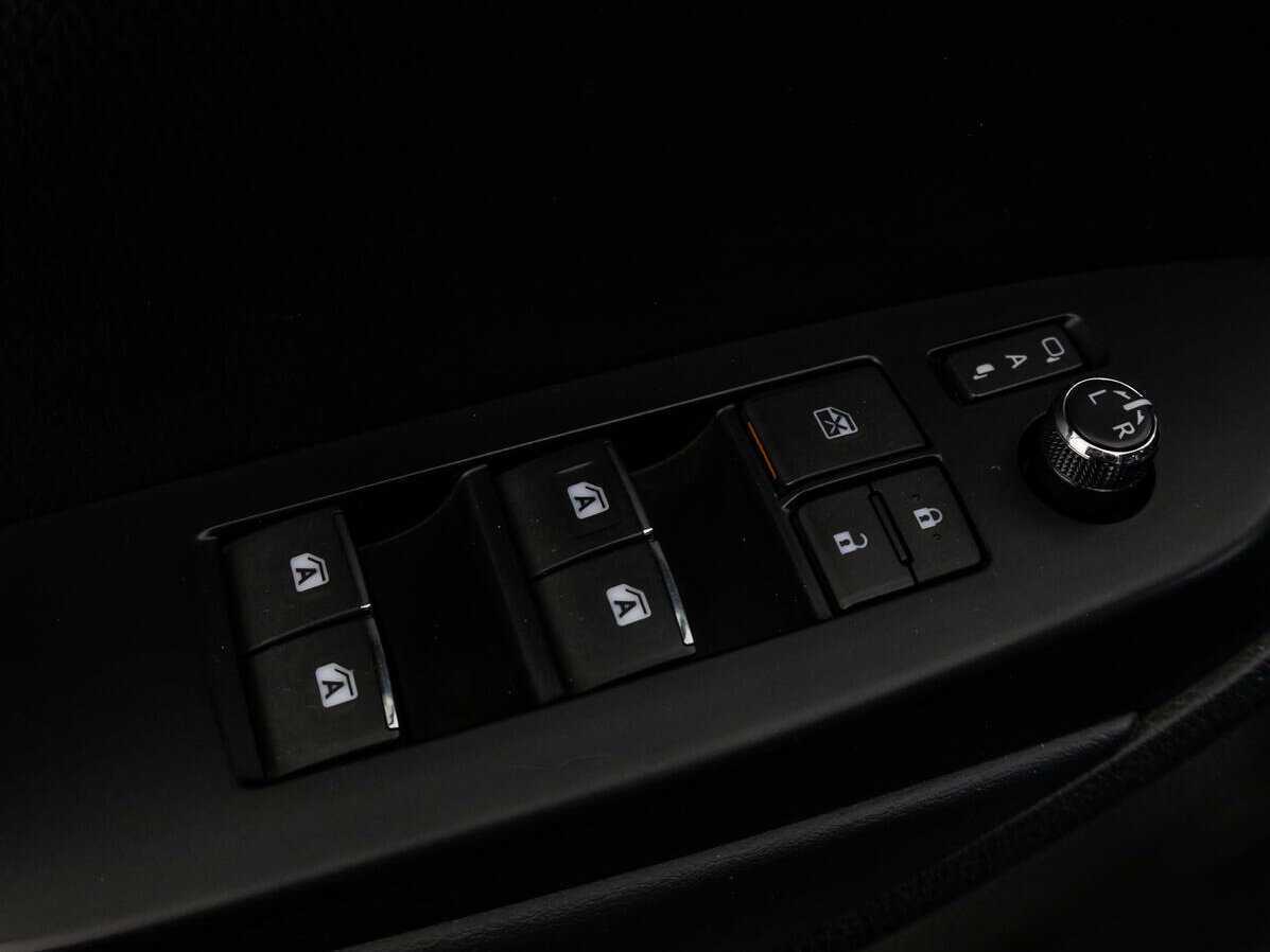Купить Toyota Highlander с пробегом. Фото: #10