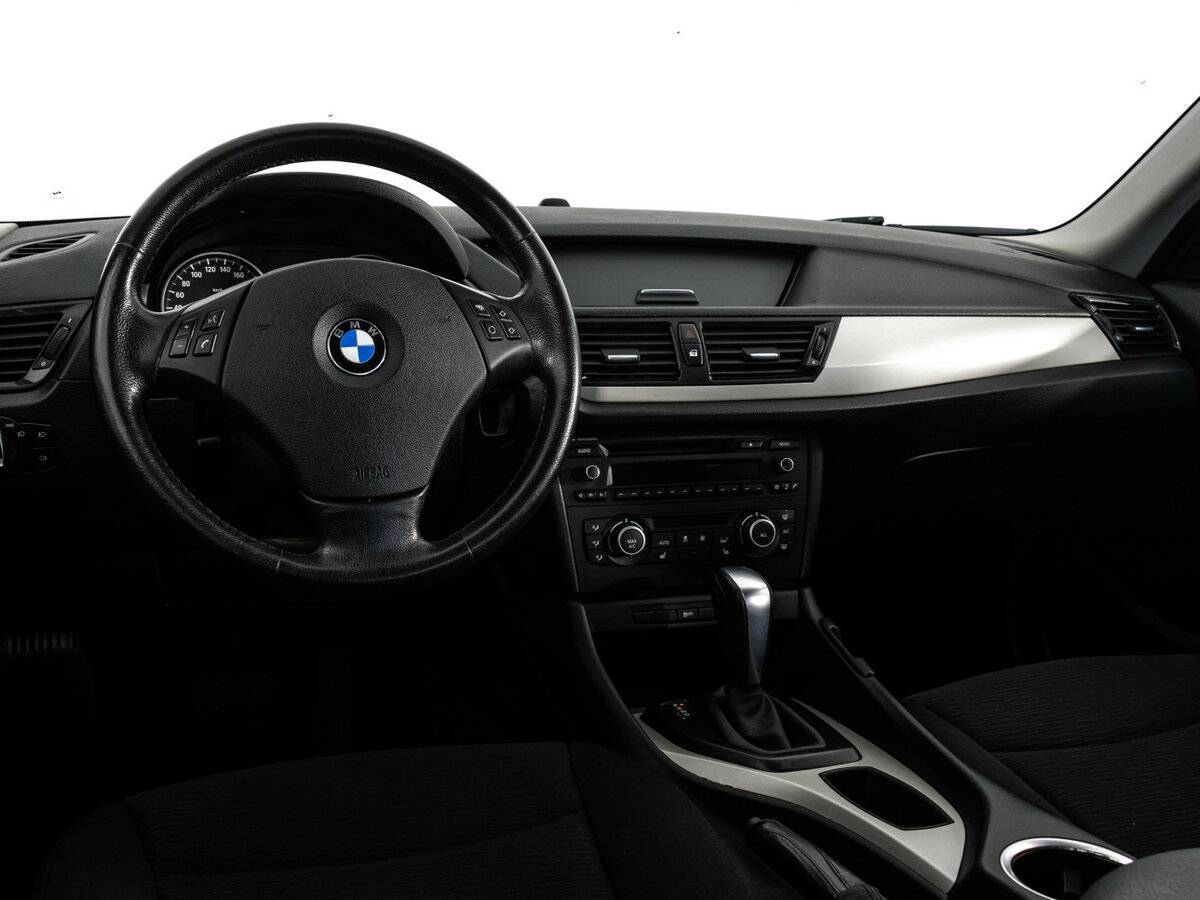 Купить BMW X1 с пробегом. Фото: #10