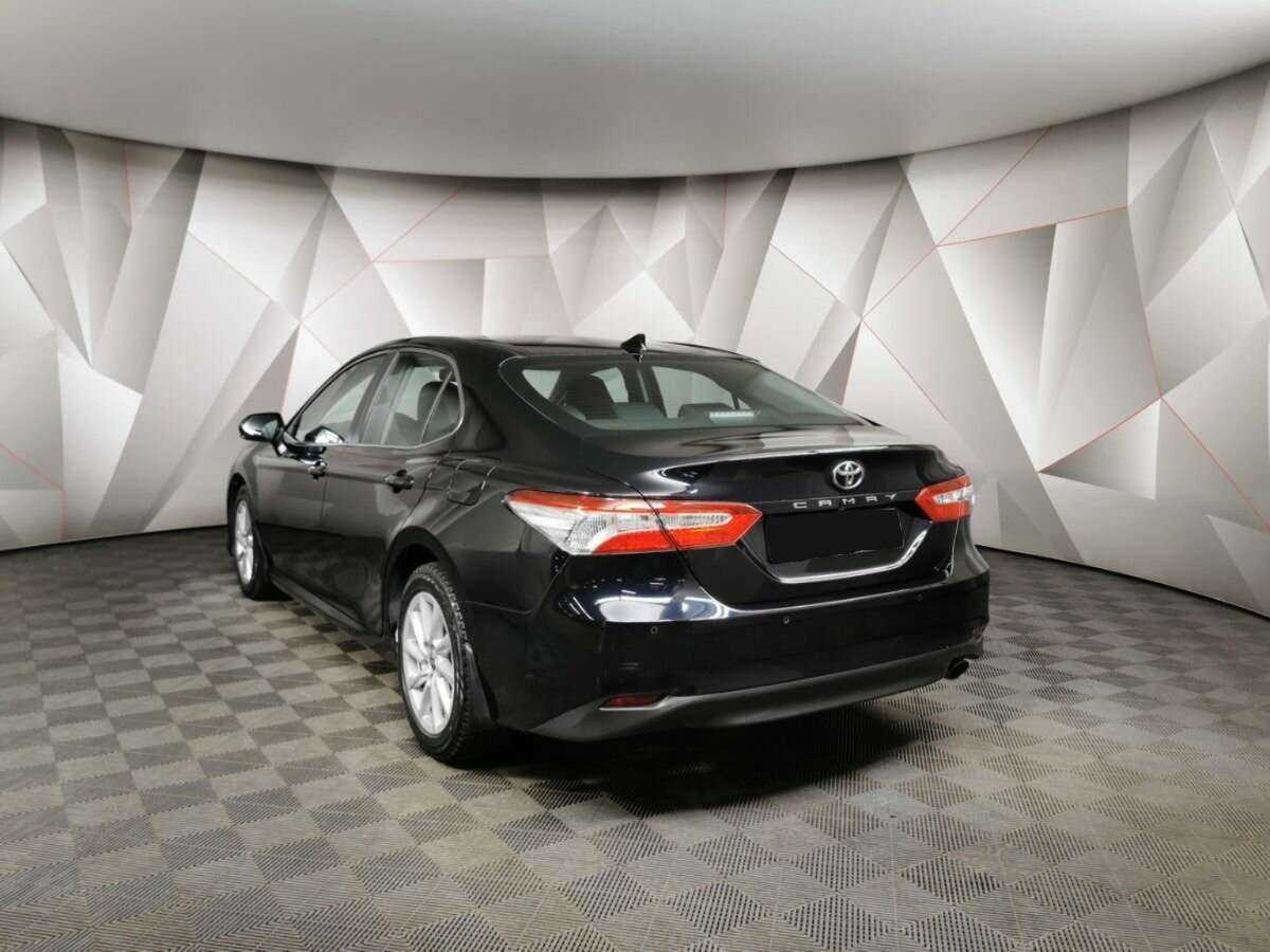 Купить Toyota Camry с пробегом. Фото: #3
