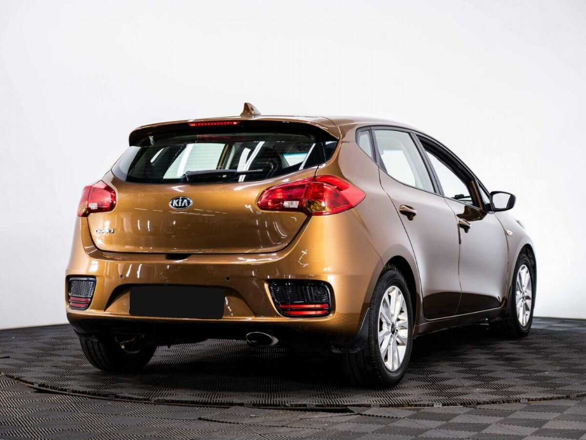 Купить Kia Ceed с пробегом. Фото: #5