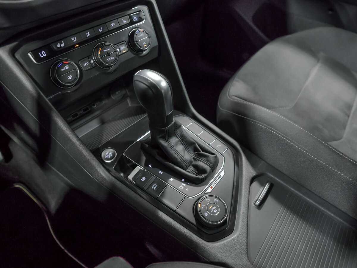 Купить Volkswagen Tiguan с пробегом. Фото: #10