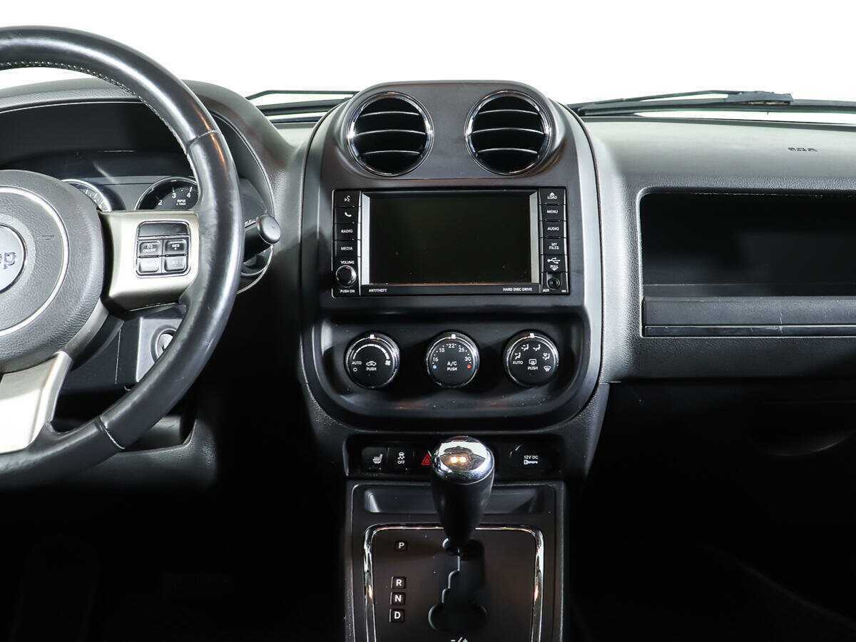 Купить Jeep Compass с пробегом. Фото: #10