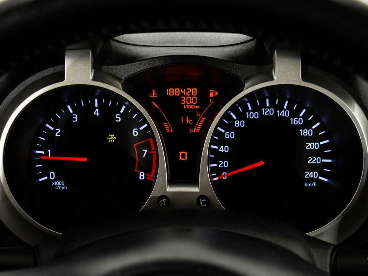 Купить Nissan Juke с пробегом. Фото: #17