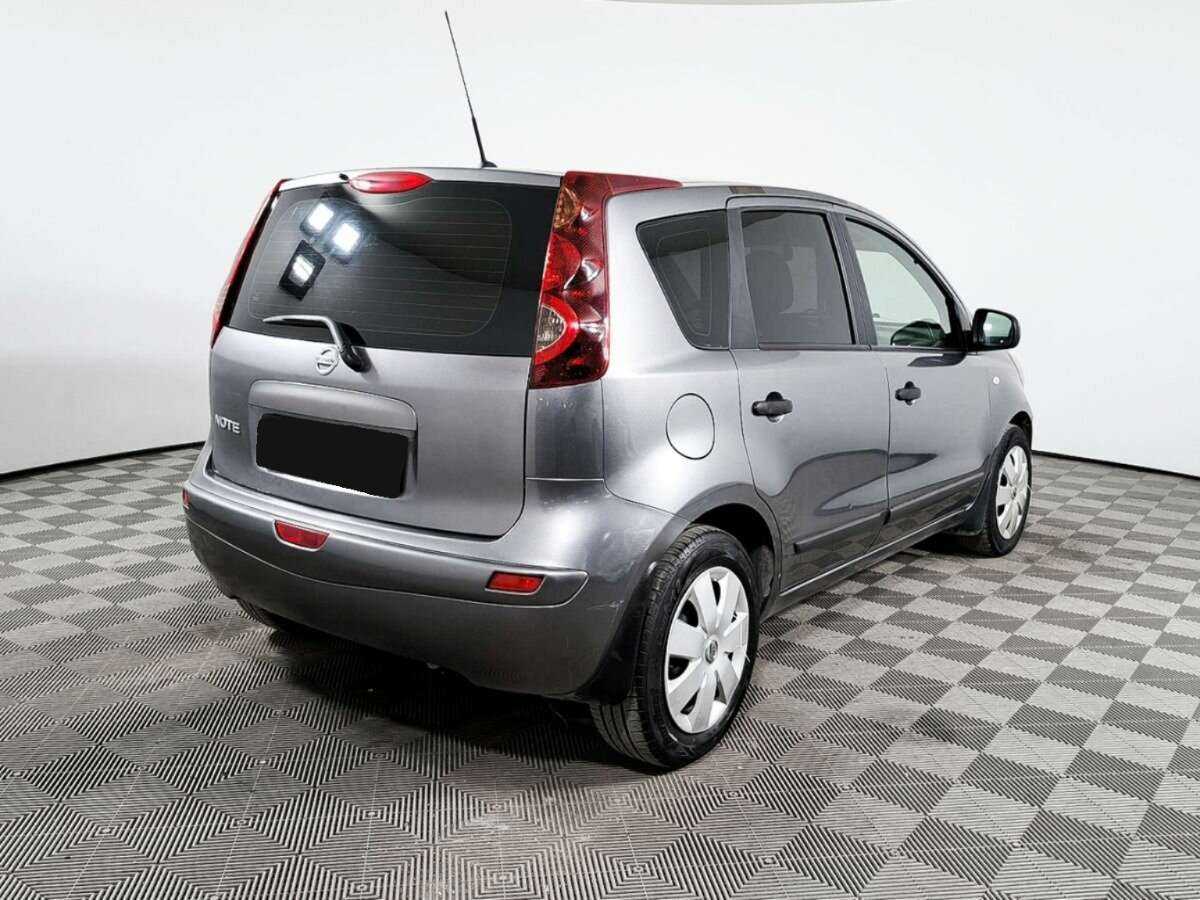 Купить Nissan Note с пробегом. Фото: #4