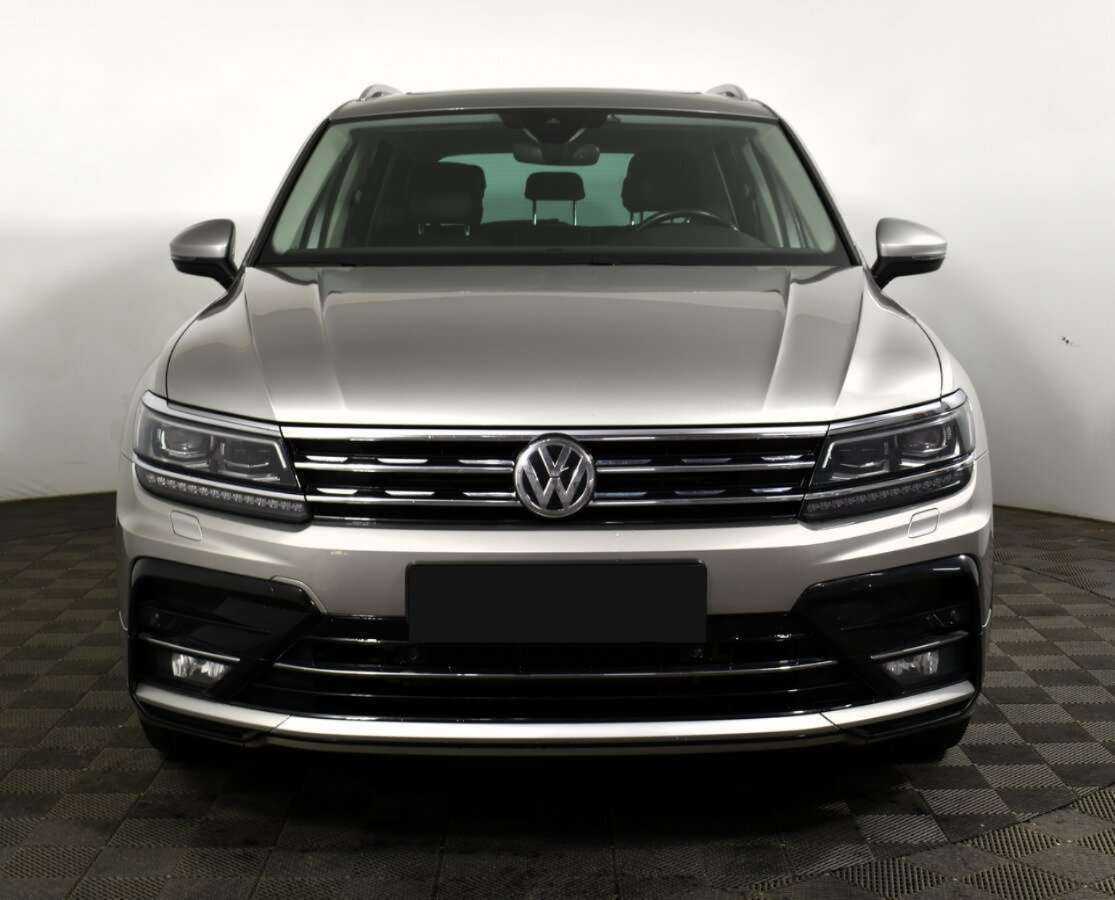 Купить Volkswagen Tiguan с пробегом. Фото: #1