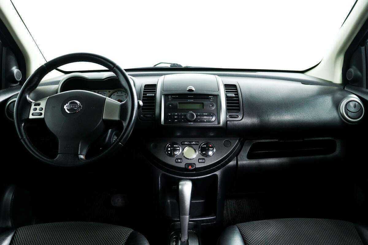Купить Nissan Note с пробегом. Фото: #10