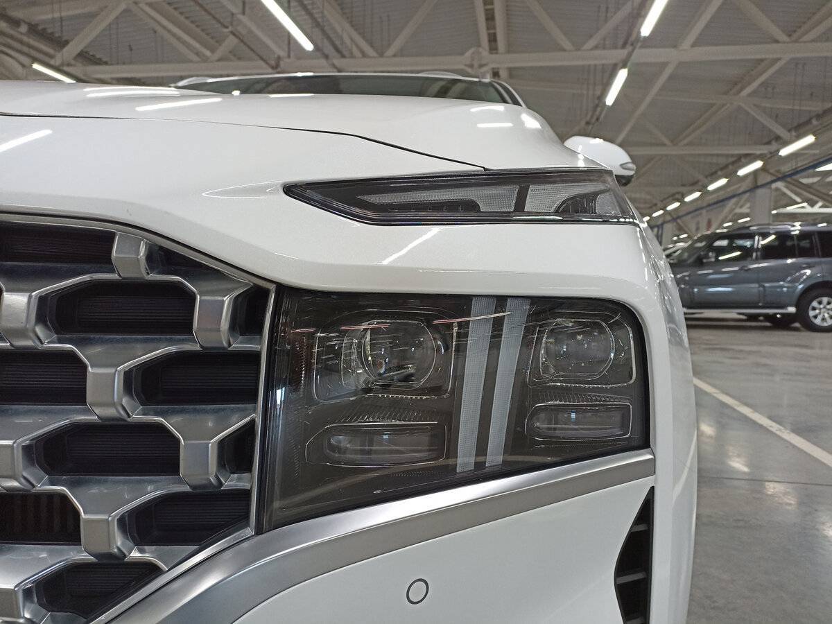 Купить Hyundai Santa Fe с пробегом. Фото: #16