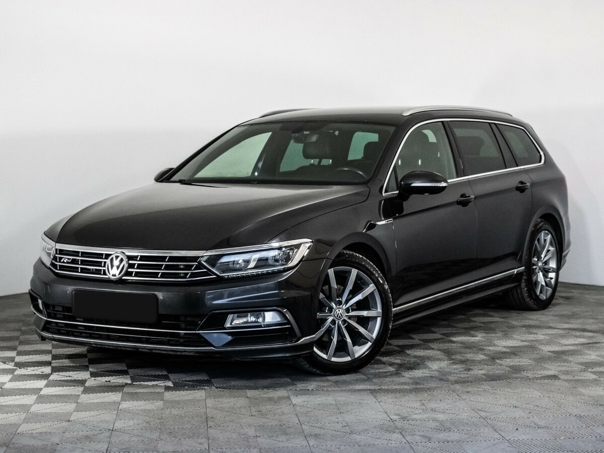 Купить Volkswagen Passat с пробегом. Посмотреть фото