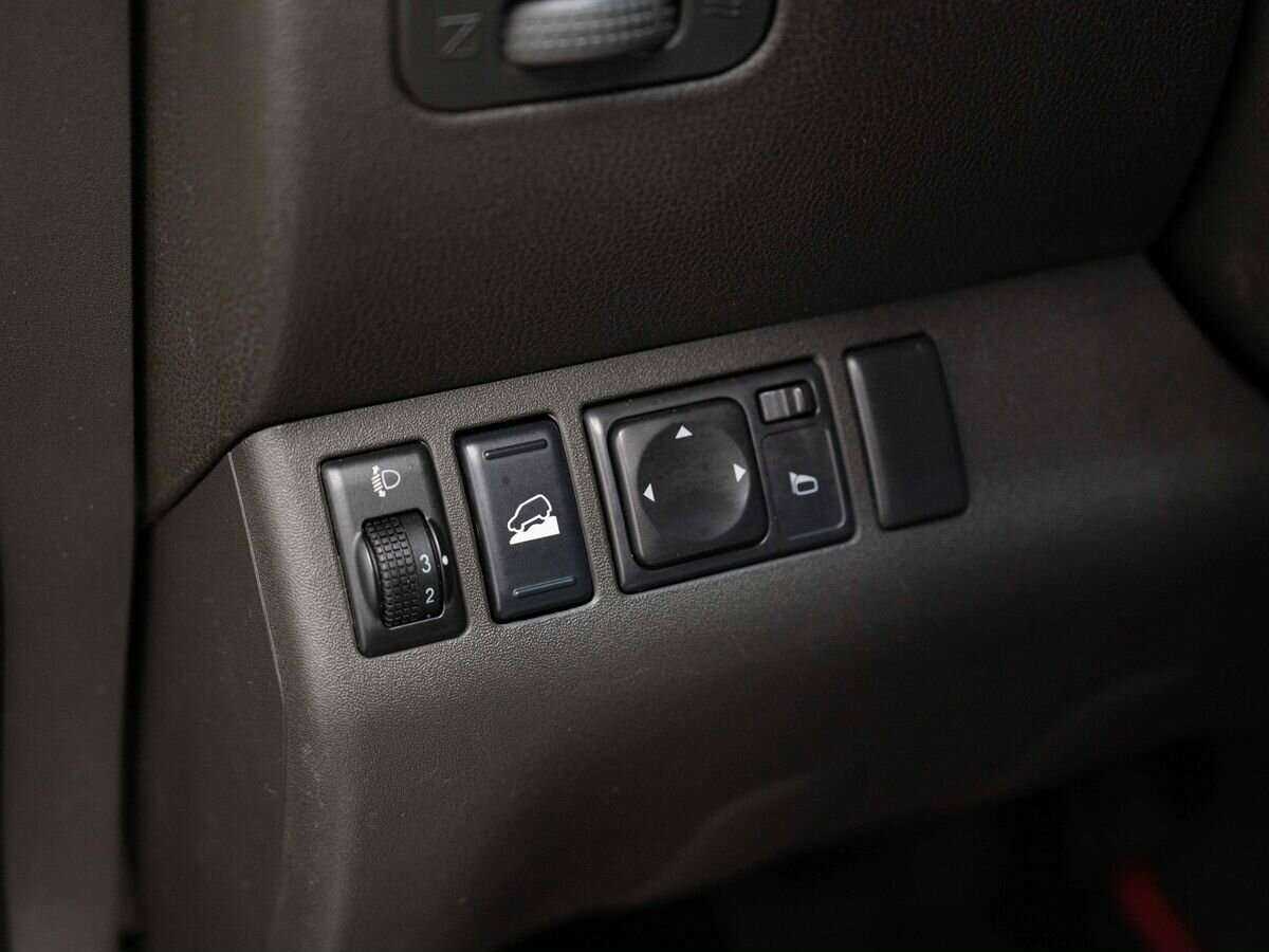 Купить Nissan Pathfinder с пробегом. Фото: #16