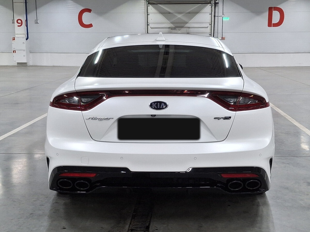 Купить Kia Stinger с пробегом. Фото: #5