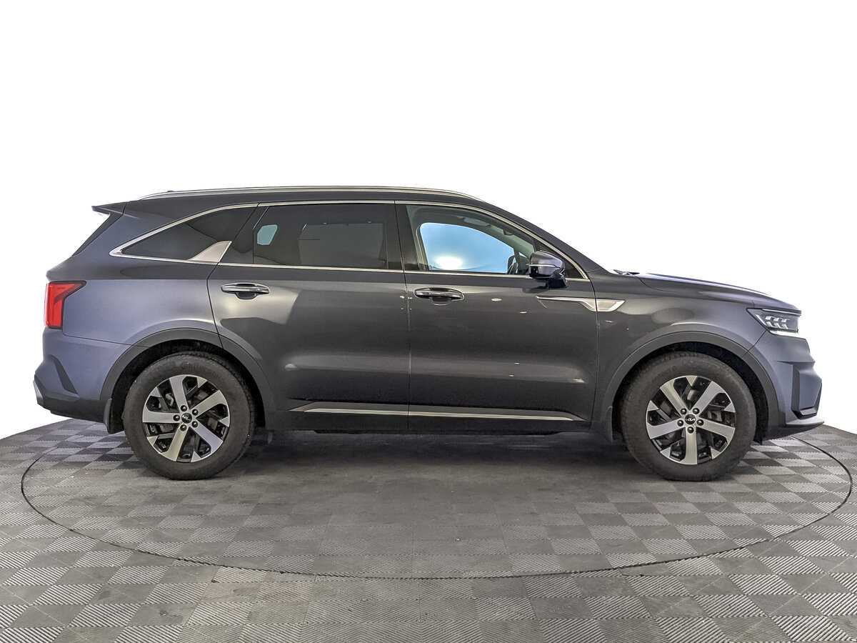 Купить Kia Sorento с пробегом. Фото: #3