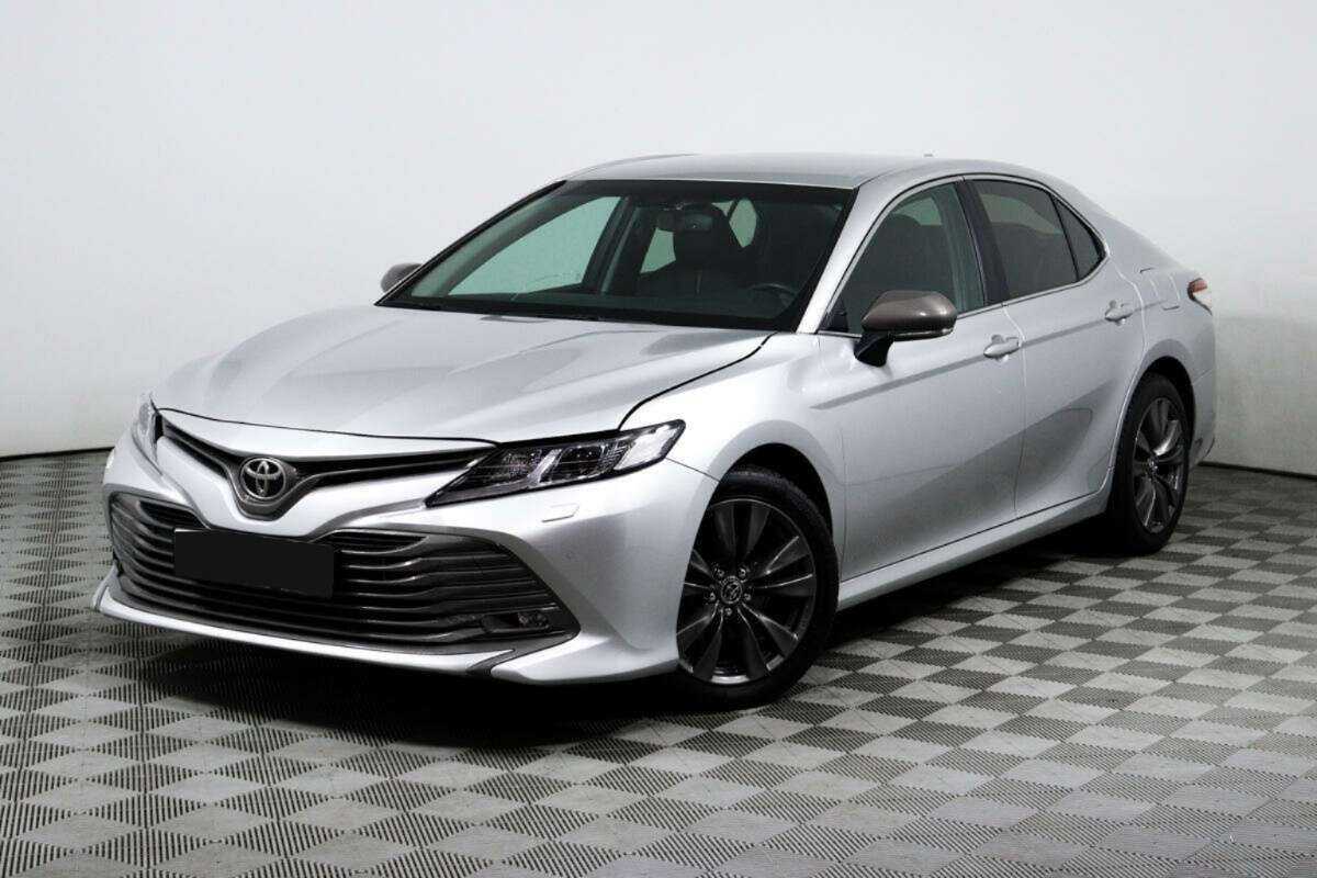 Купить Toyota Camry с пробегом. Посмотреть фото