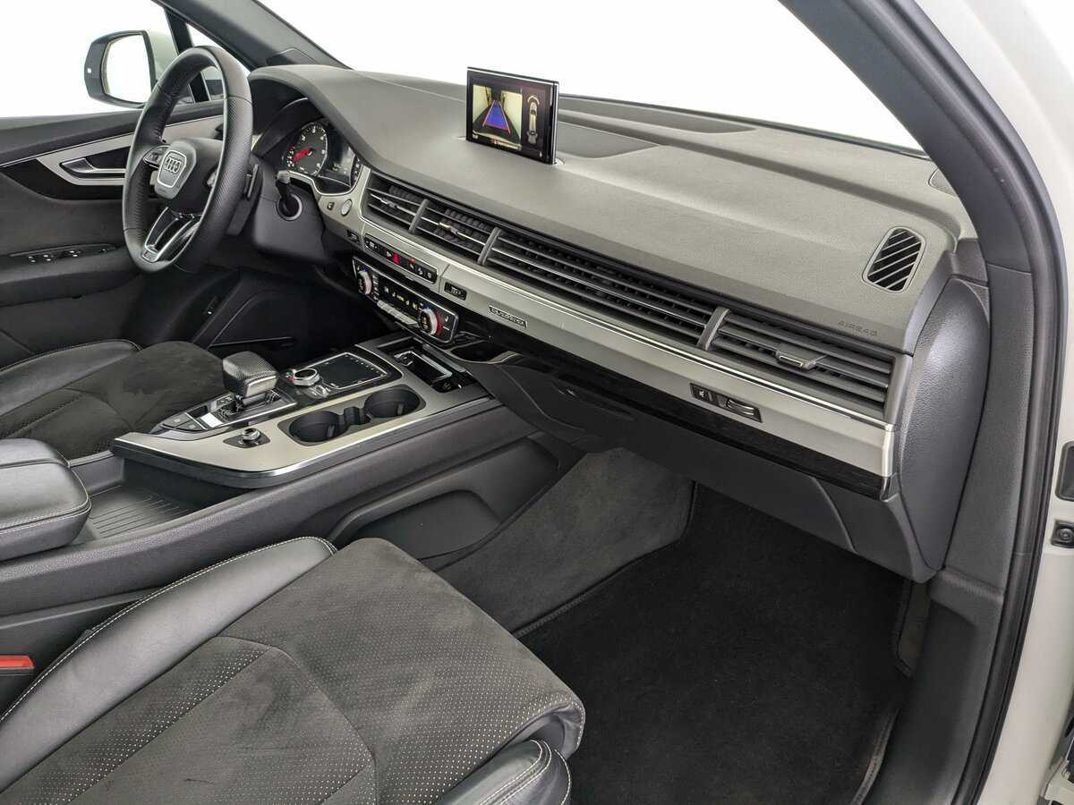 Купить Audi Q7 с пробегом. Фото: #8