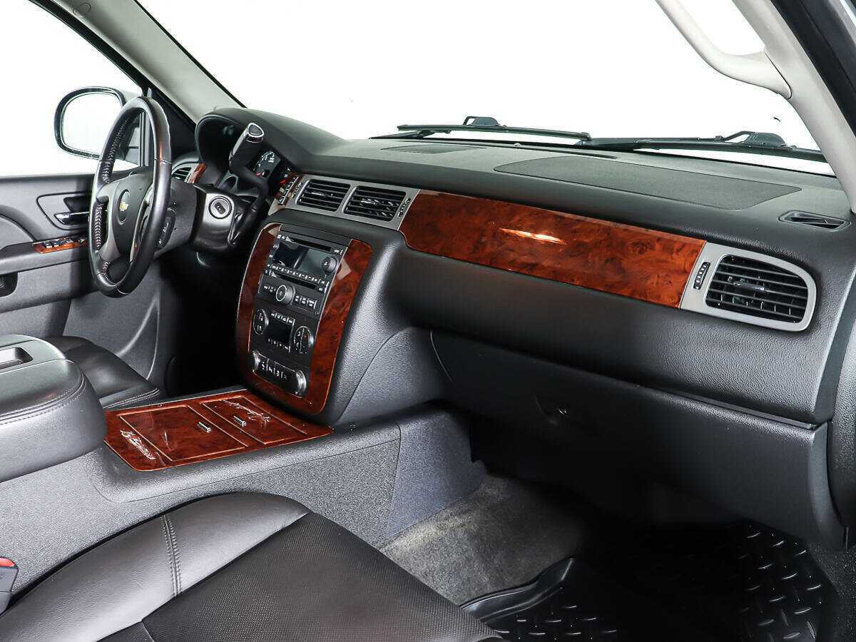 Купить Chevrolet Tahoe с пробегом. Фото: #8