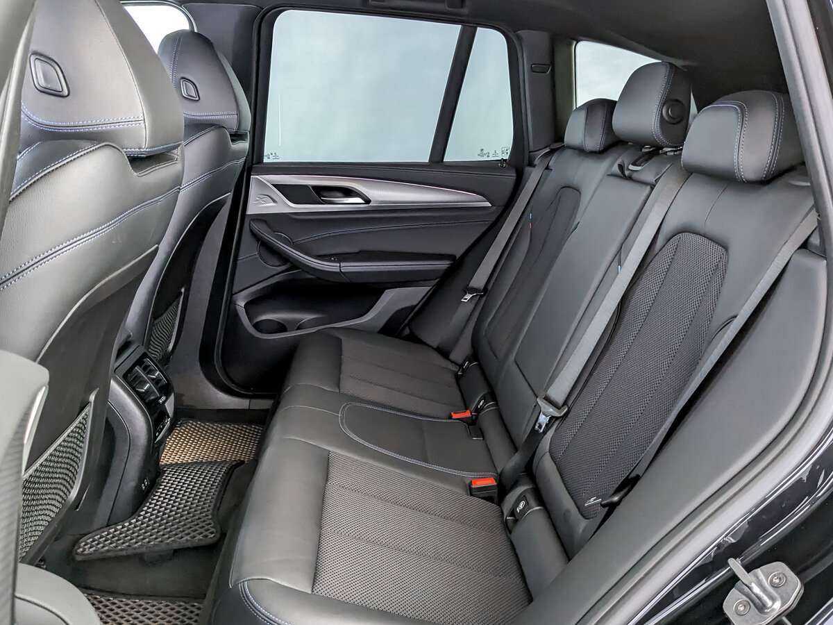 Купить BMW X3 с пробегом. Фото: #9