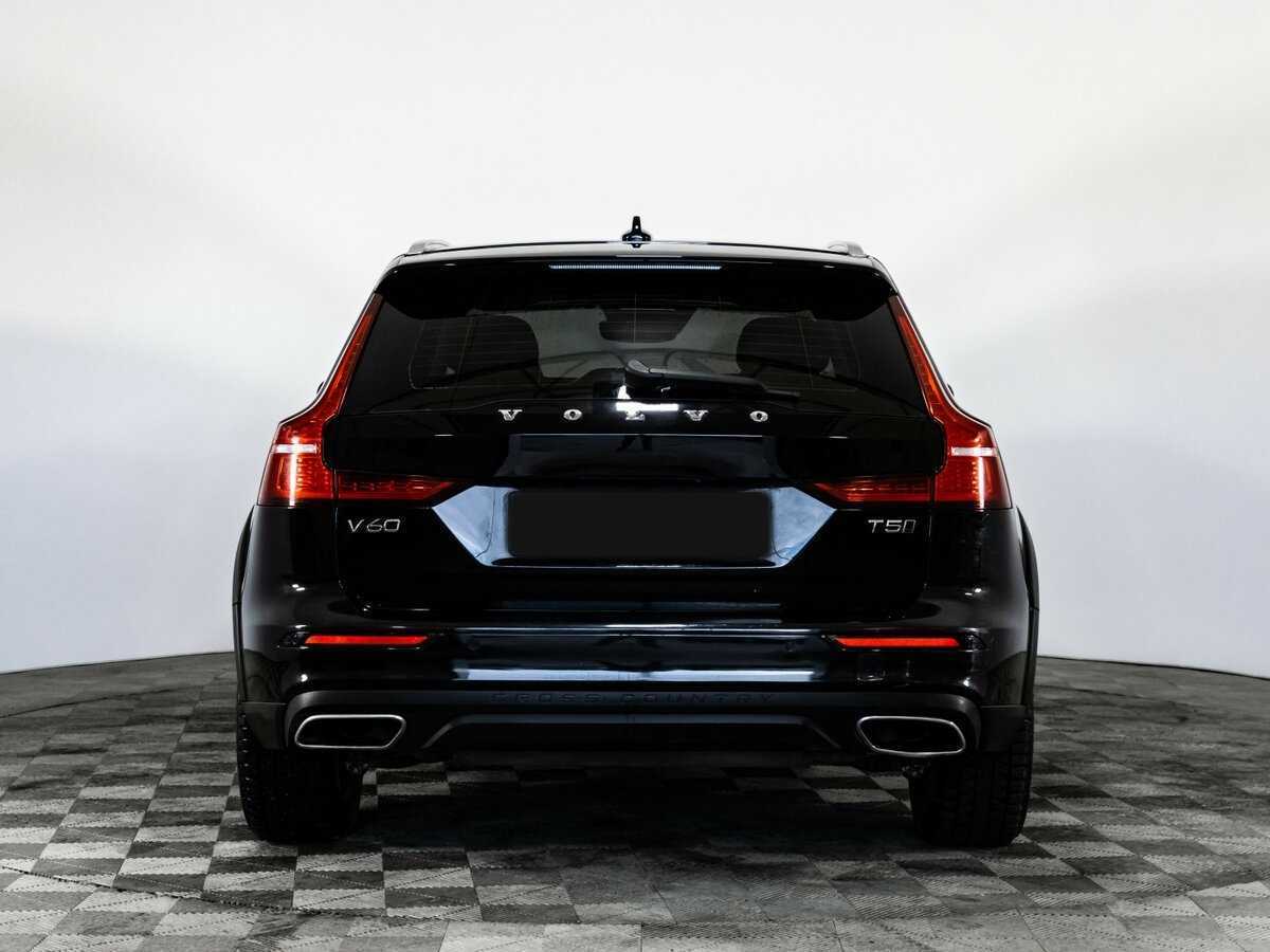 Купить Volvo V60 Cross Country с пробегом. Фото: #4