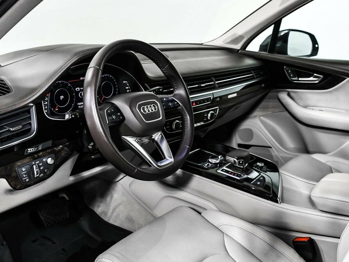 Купить Audi Q7 с пробегом. Фото: #11