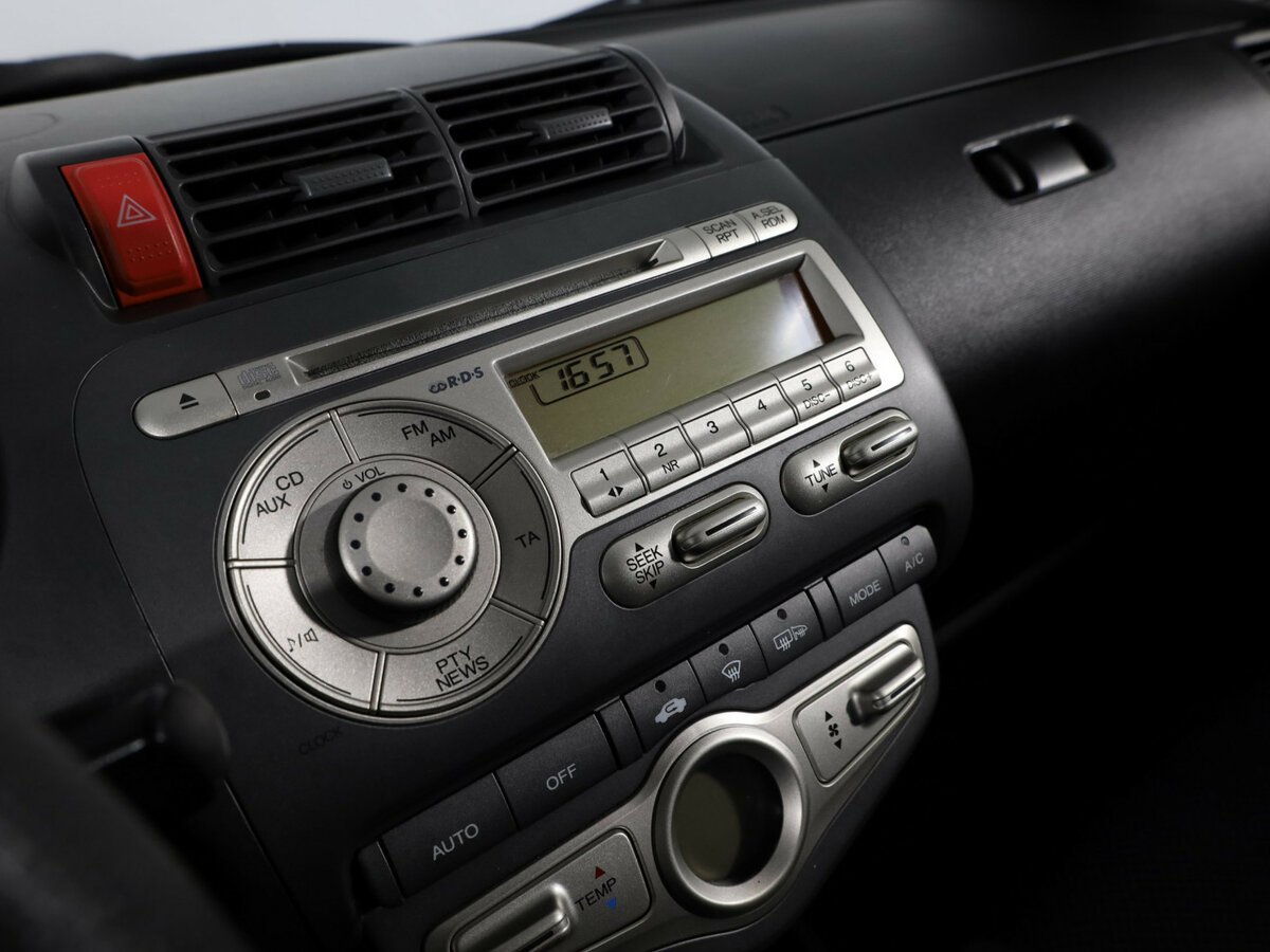Купить Honda Jazz с пробегом. Фото: #13