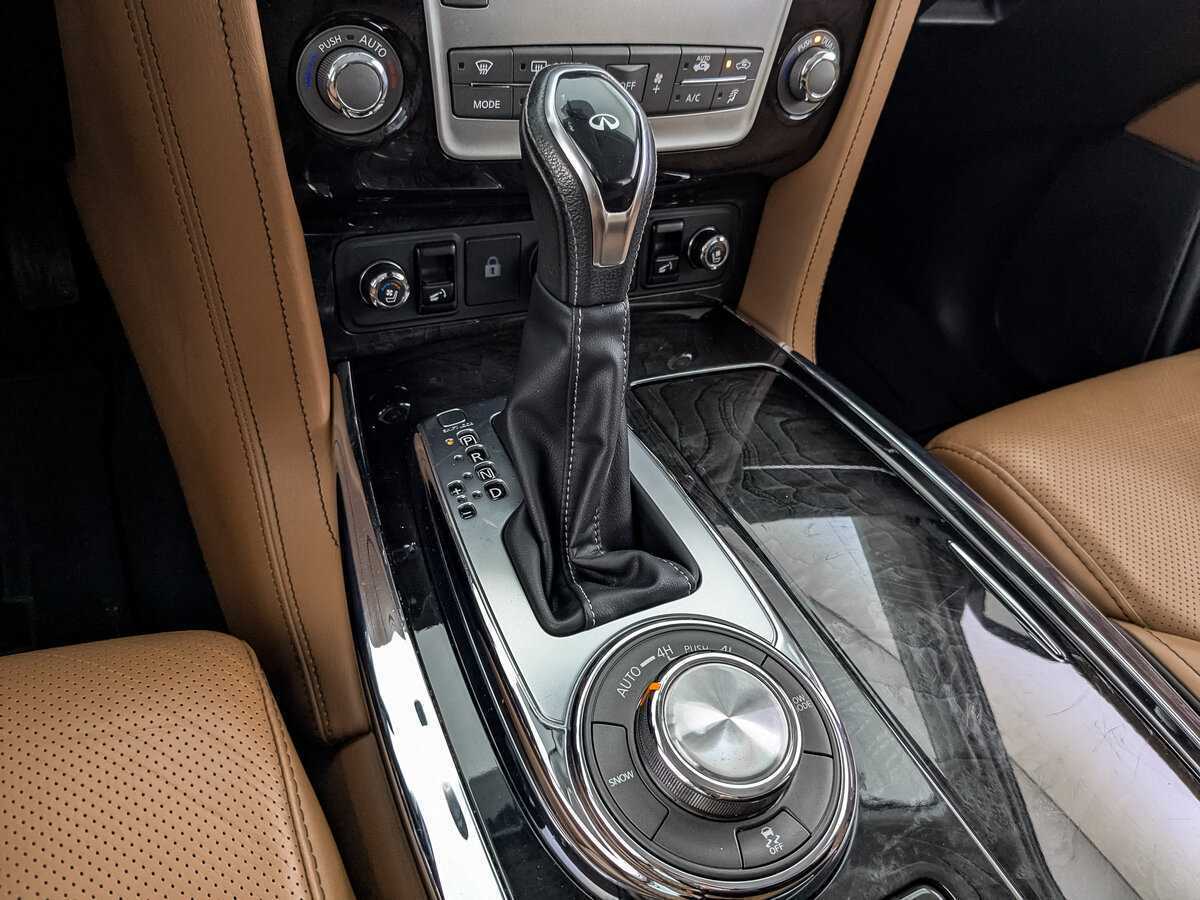 Купить Infiniti QX80 с пробегом. Фото: #28