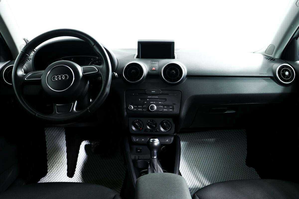 Купить Audi A1 с пробегом. Фото: #10