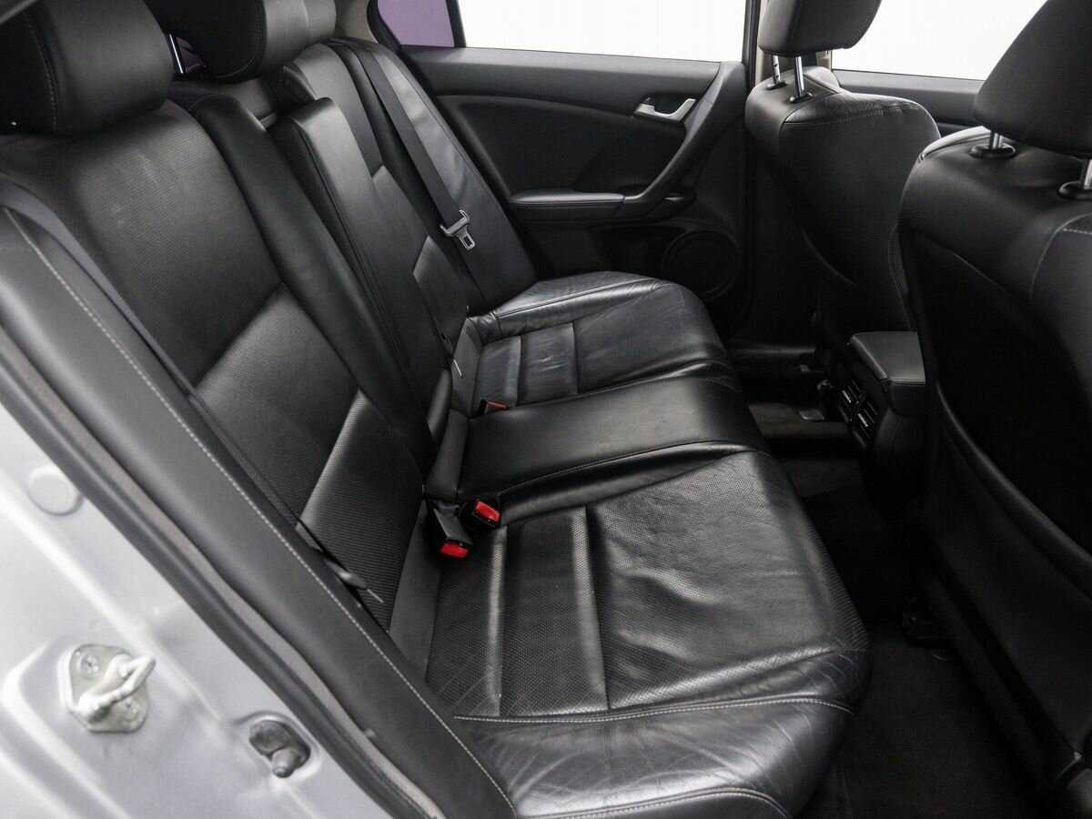 Купить Honda Accord с пробегом. Фото: #9