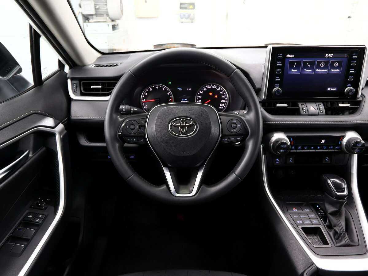 Купить Toyota RAV4 с пробегом. Фото: #10