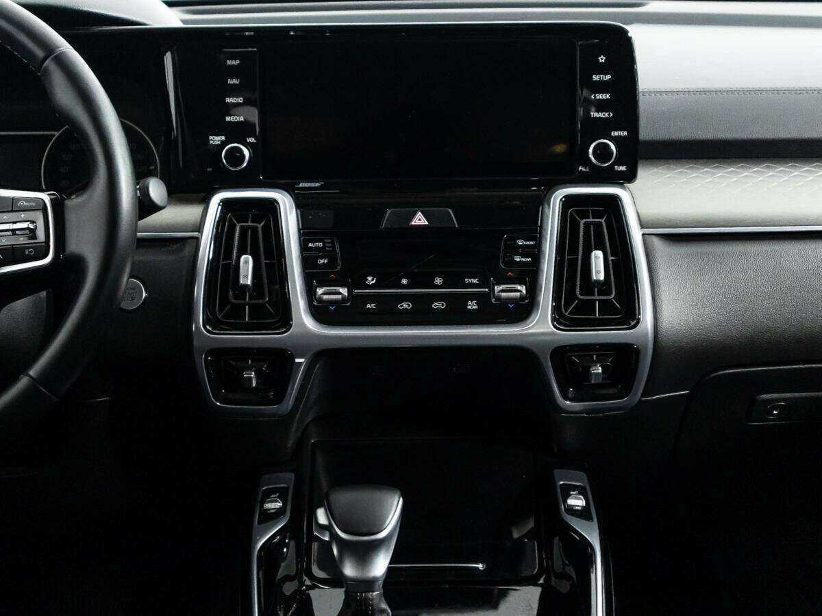 Купить Kia Sorento с пробегом. Фото: #13