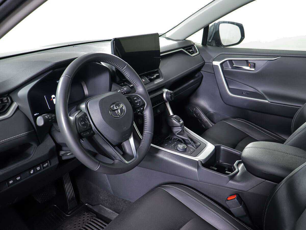 Купить Toyota RAV4 с пробегом. Фото: #12