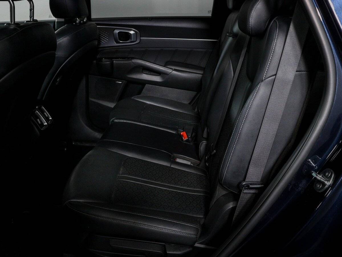 Купить Kia Sorento с пробегом. Фото: #9