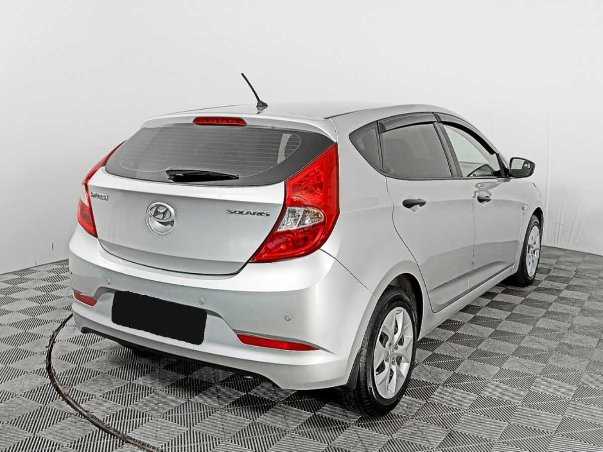 Купить Hyundai Solaris с пробегом. Фото: #3