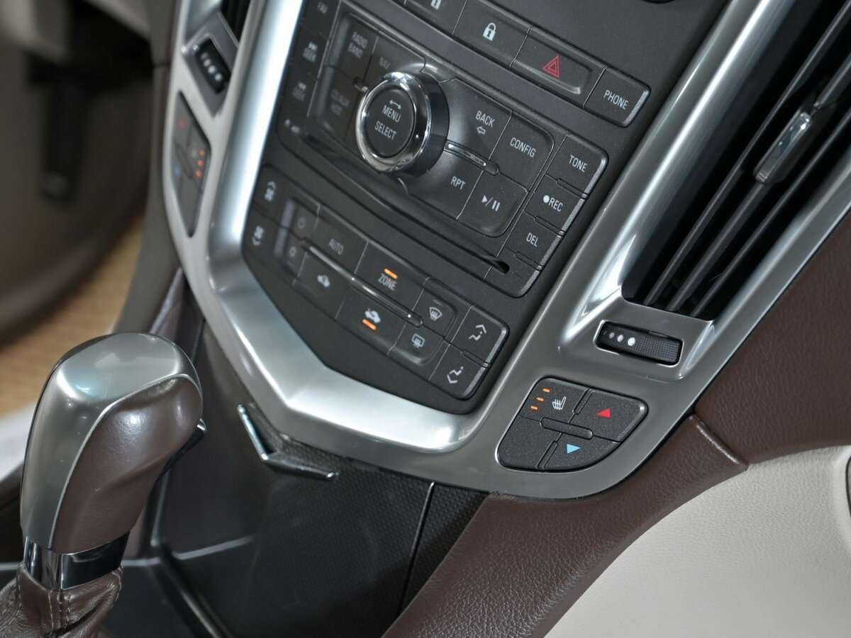 Купить Cadillac SRX с пробегом. Фото: #14