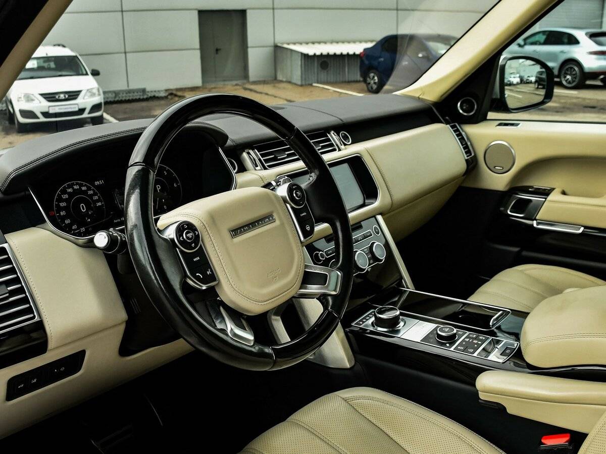 Купить Land Rover Range Rover с пробегом. Фото: #9
