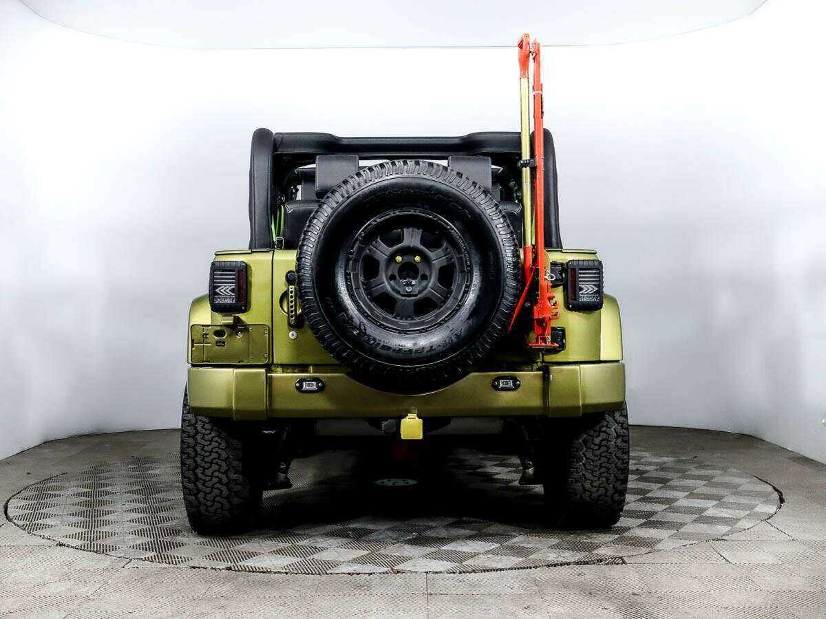 Купить Jeep Wrangler с пробегом. Фото: #10