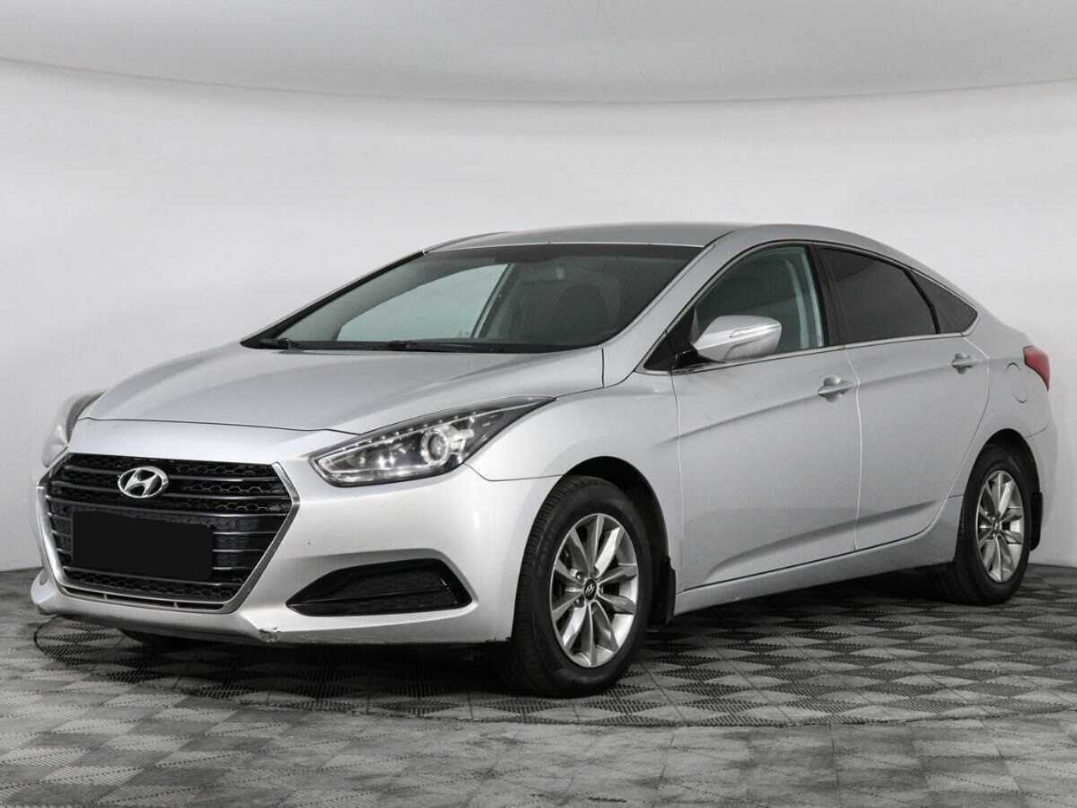Купить Hyundai i40 с пробегом. Фото: #0