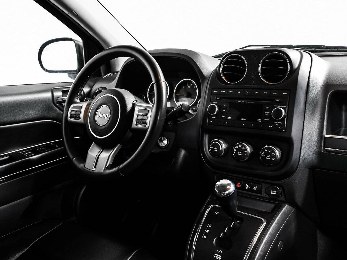 Купить Jeep Compass с пробегом. Фото: #8