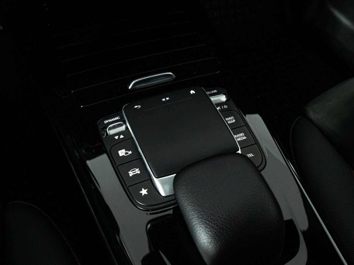 Купить Mercedes-Benz CLA с пробегом. Фото: #17