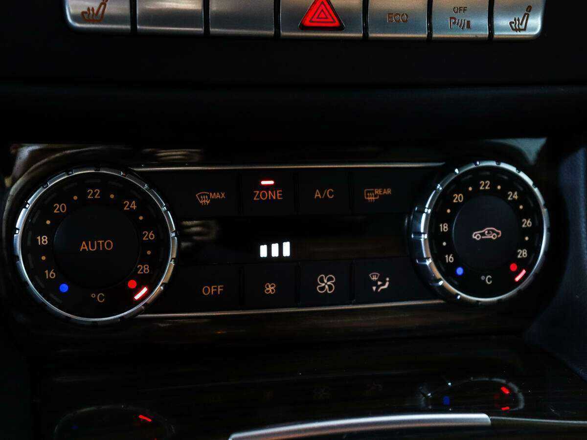 Купить Mercedes-Benz CLS с пробегом. Фото: #18
