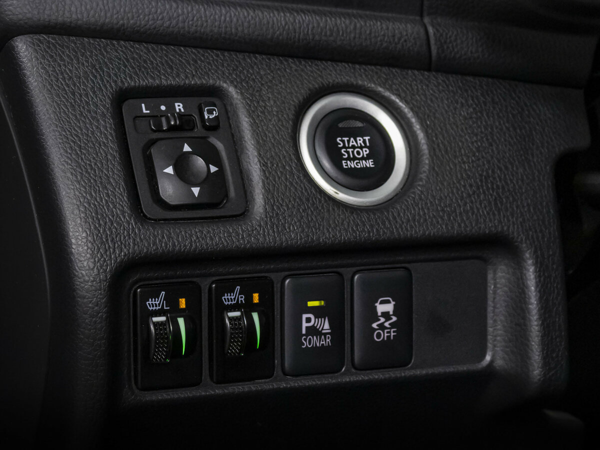 Купить Mitsubishi Montero Sport с пробегом. Фото: #14