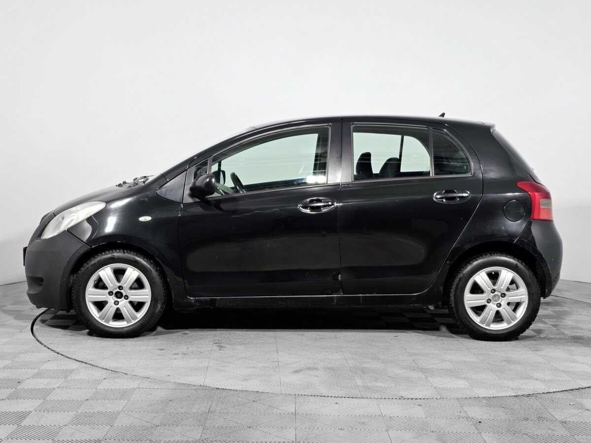 Купить Toyota Yaris с пробегом. Фото: #3