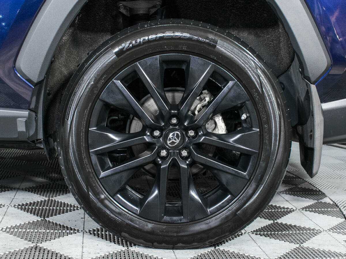 Купить Toyota RAV4 с пробегом. Фото: #17