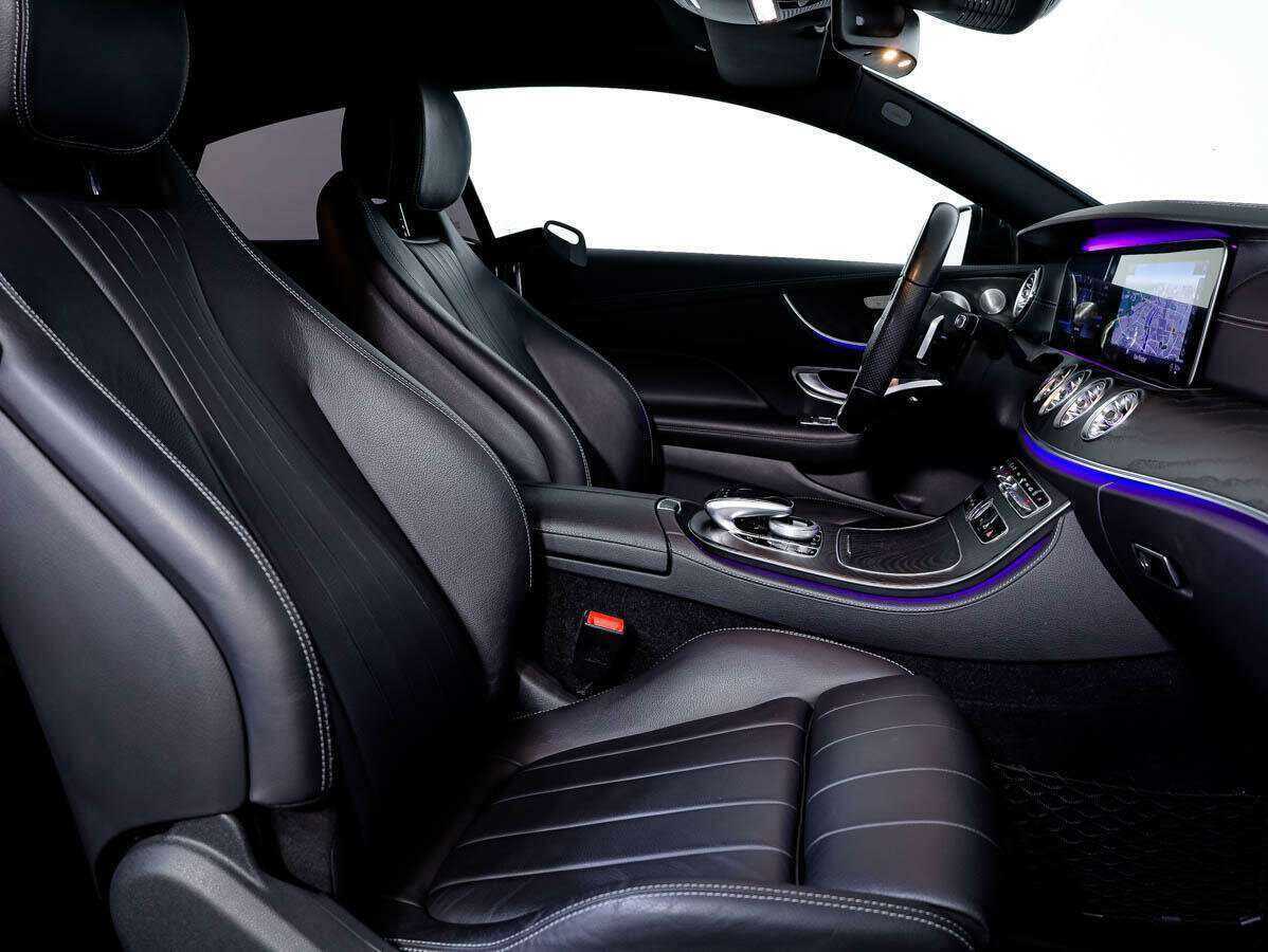 Купить Mercedes-Benz E-Класс с пробегом. Фото: #11