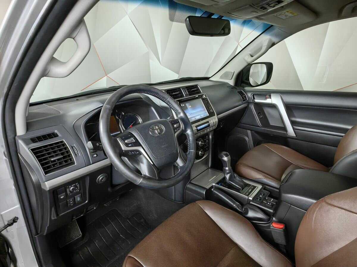Купить Toyota Land Cruiser Prado с пробегом. Фото: #13