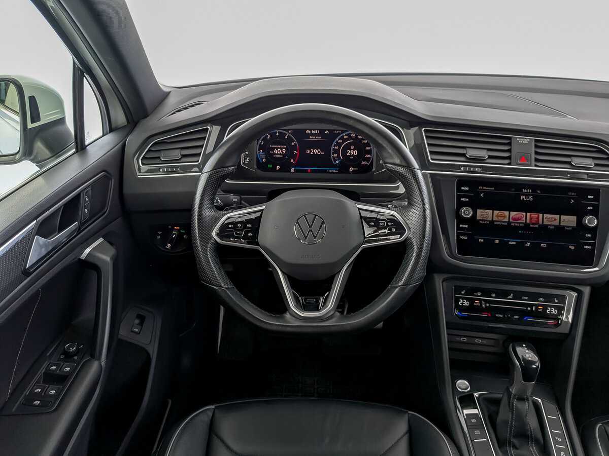 Купить Volkswagen Tiguan с пробегом. Фото: #19