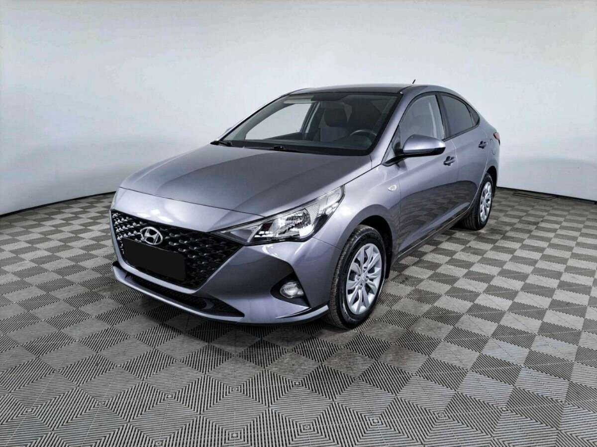 Купить Hyundai Solaris с пробегом. Фото: #0