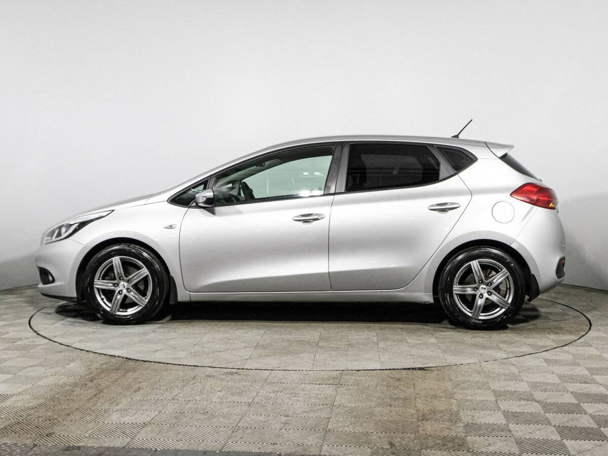 Купить Kia Ceed с пробегом. Фото: #7