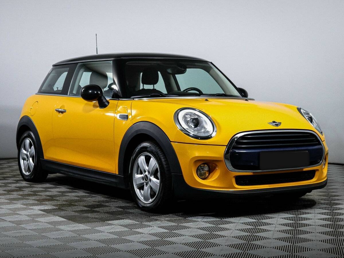Купить Mini Hatch с пробегом. Фото: #2