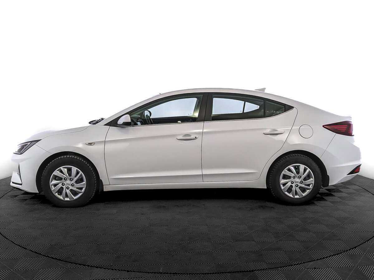 Купить Hyundai Elantra с пробегом. Фото: #7