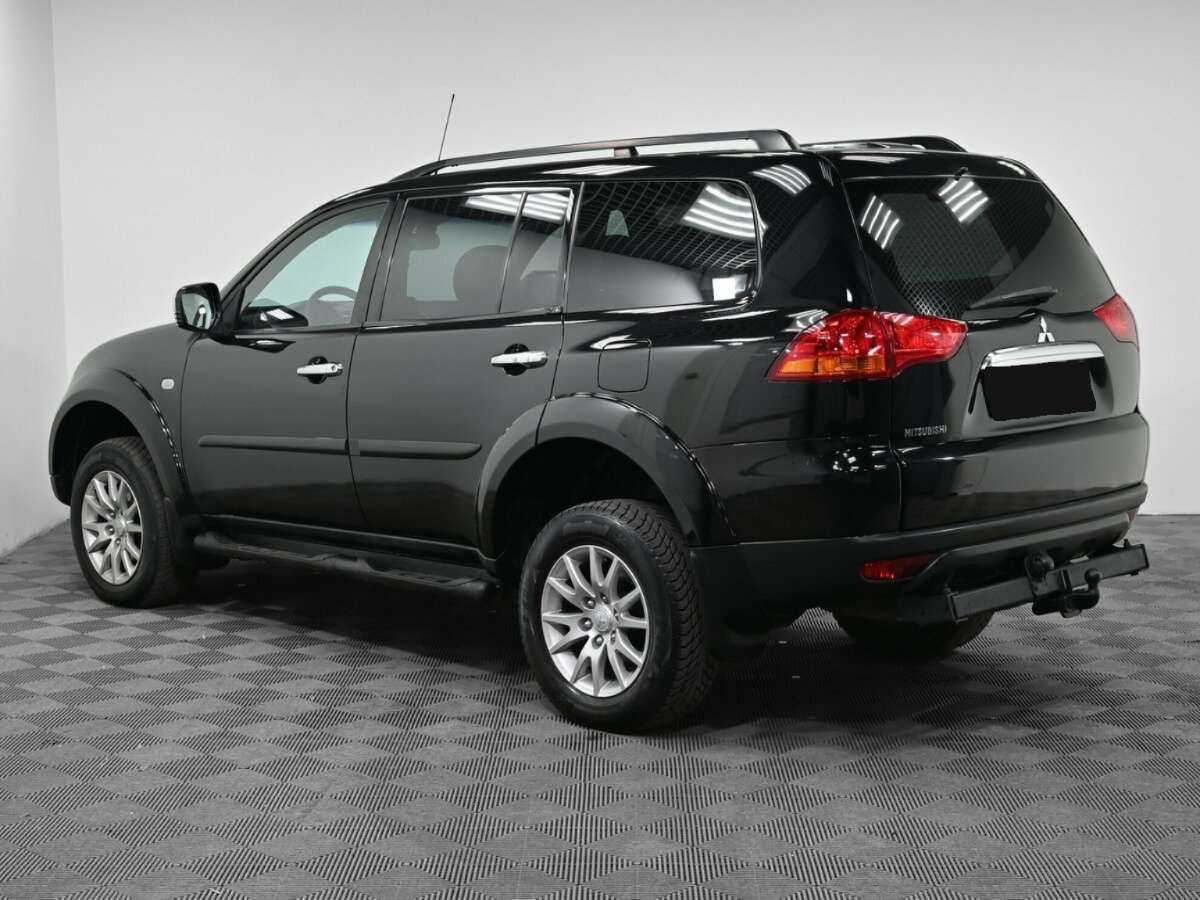 Купить Mitsubishi Pajero Sport с пробегом. Фото: #3